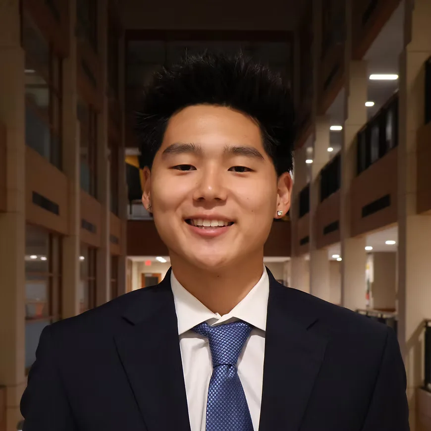 Boden Lee headshot