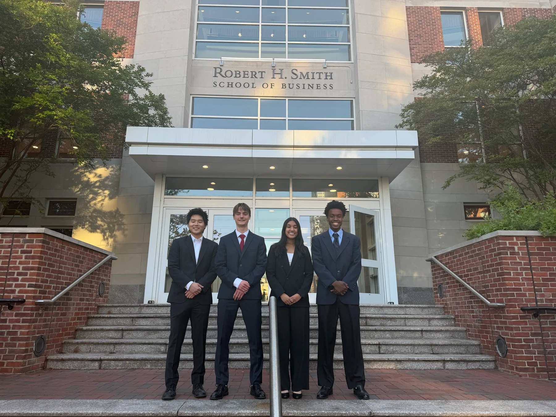Vertex Fund members outside the Robert H. Smith School of Business